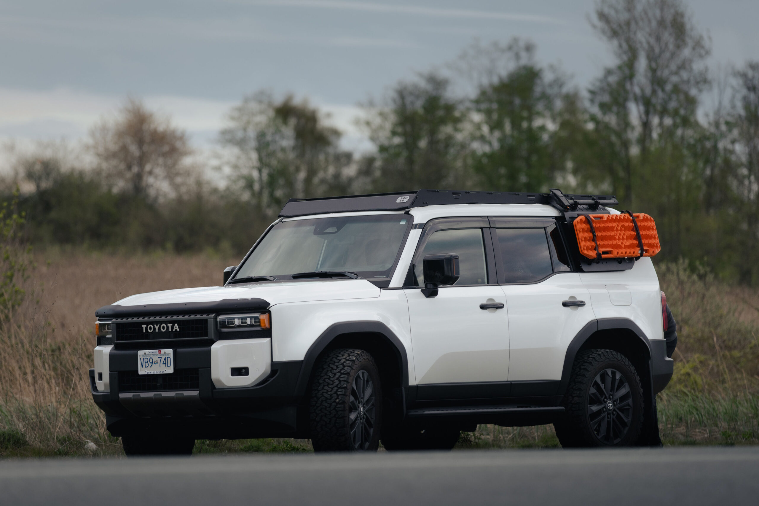 van44 lc250 roof rack